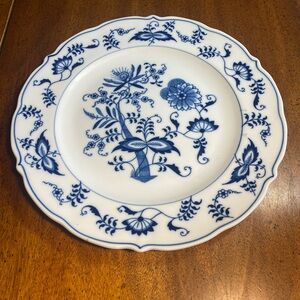 Blue Danube Japan 10 3/8”Dinner Plate